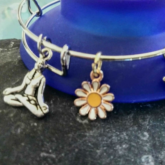 Meditation Charm Bangle - Picture 1 of 2
